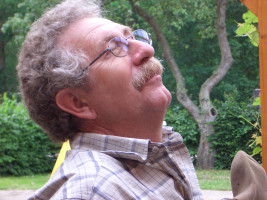 a edgar geniesst a edgar geniesst